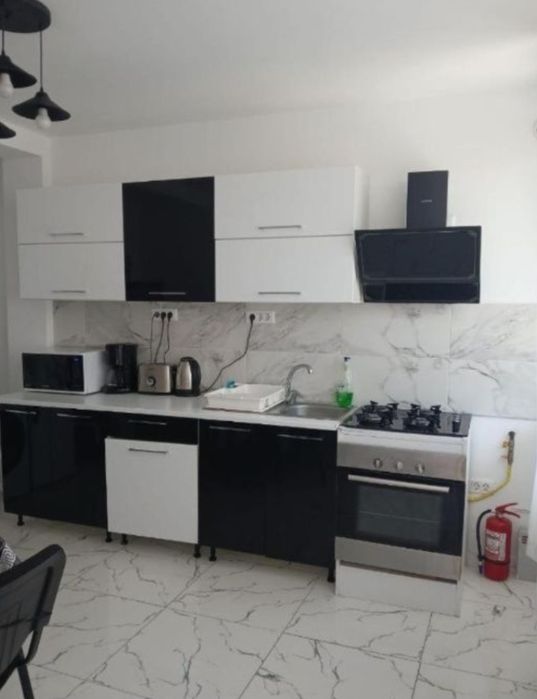 Inchiriez camere in vila bdul Mamaia  utilitati incluse