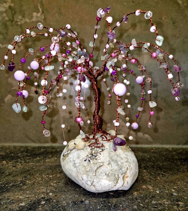 Декоративни дръвчета от мед, полускъпоценни камъни, перли и кристали!
