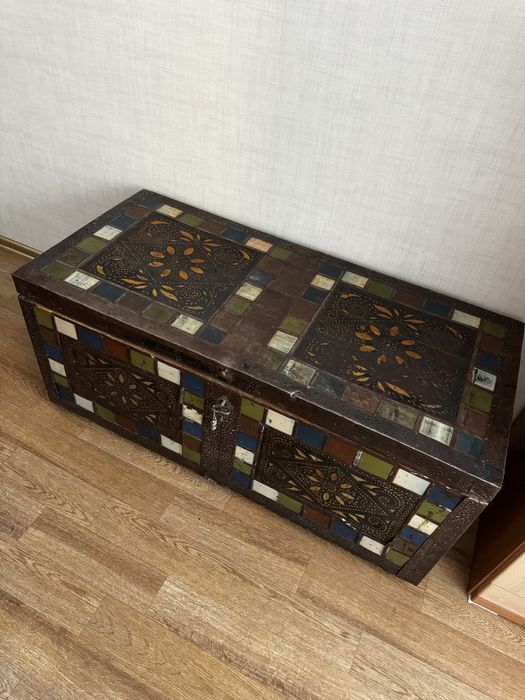 Сундук ручной работы