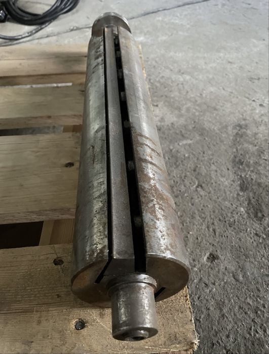 НОВ Вал за щрайхмус или рендосвачка - работна част 420 мм