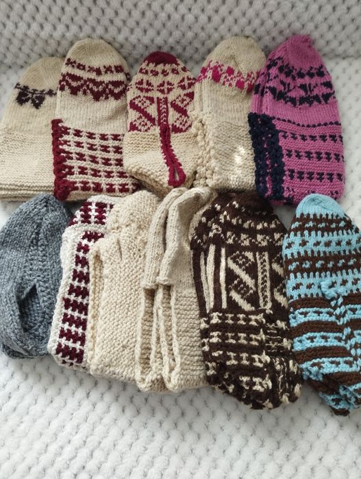 Плетени терлици и чорапи