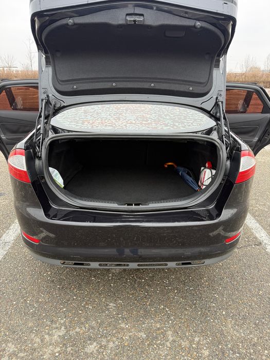 Vând Ford Mondeo!