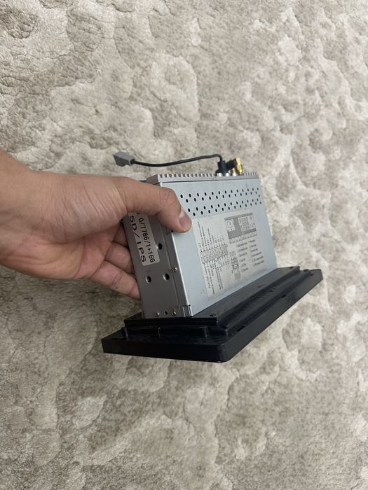 Продам магнитол андройд