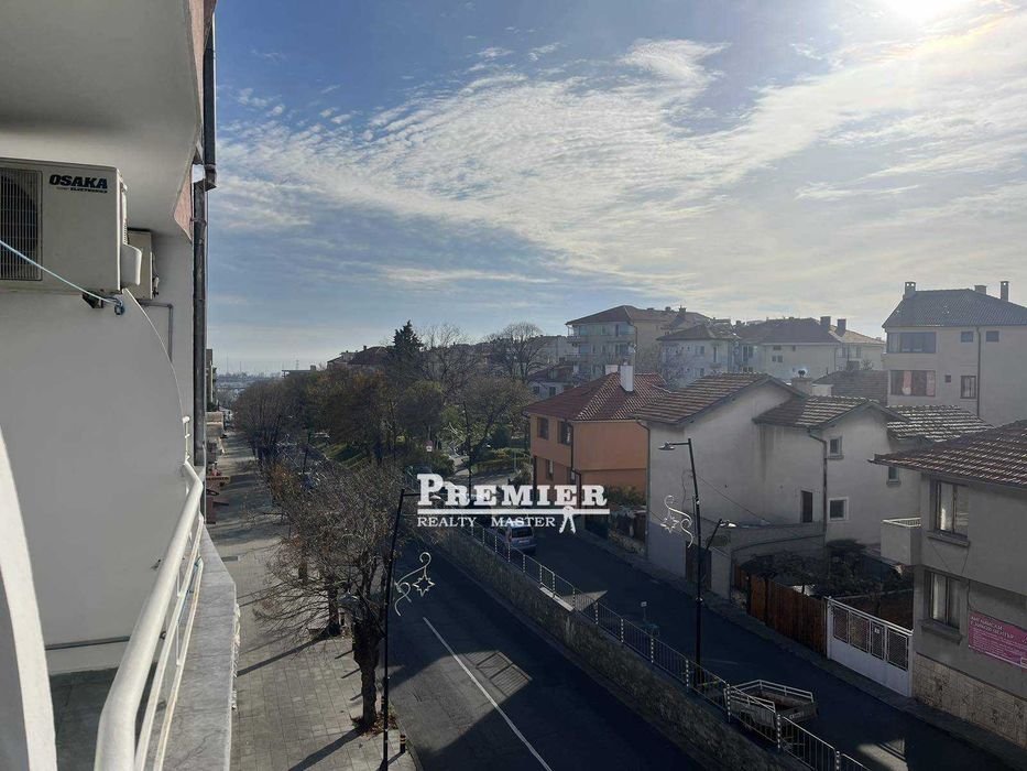 Уютен 2-стаен 61м² в централната част на Несебър