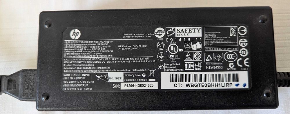 Vând Laptop HP Elitebook 8560P