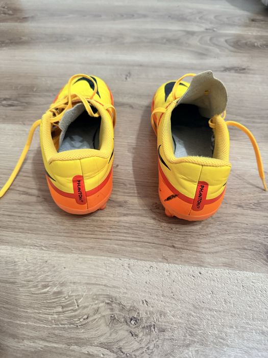 Vand ghete fotbal copii marimea 37.5