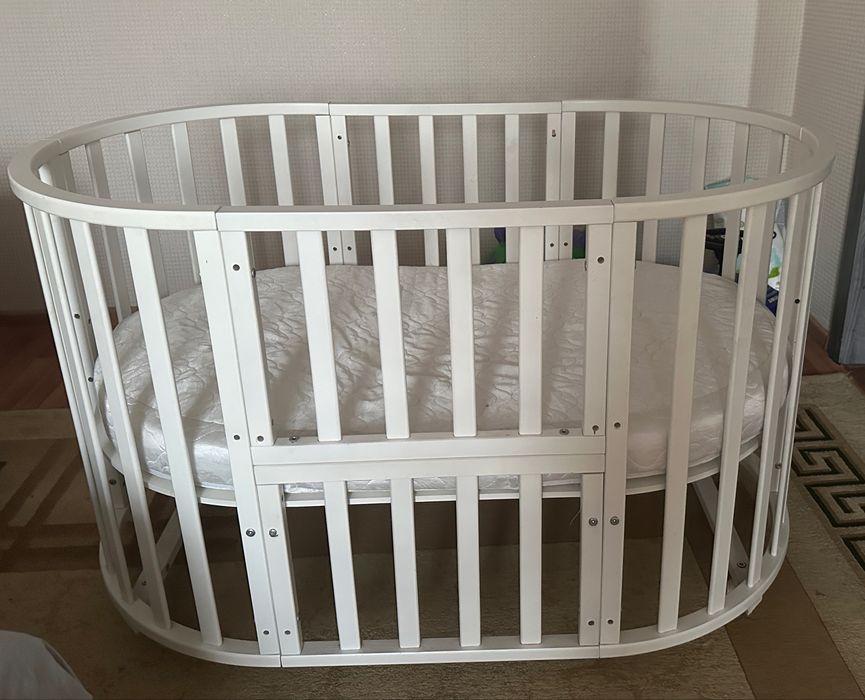 продам детскую кроватку