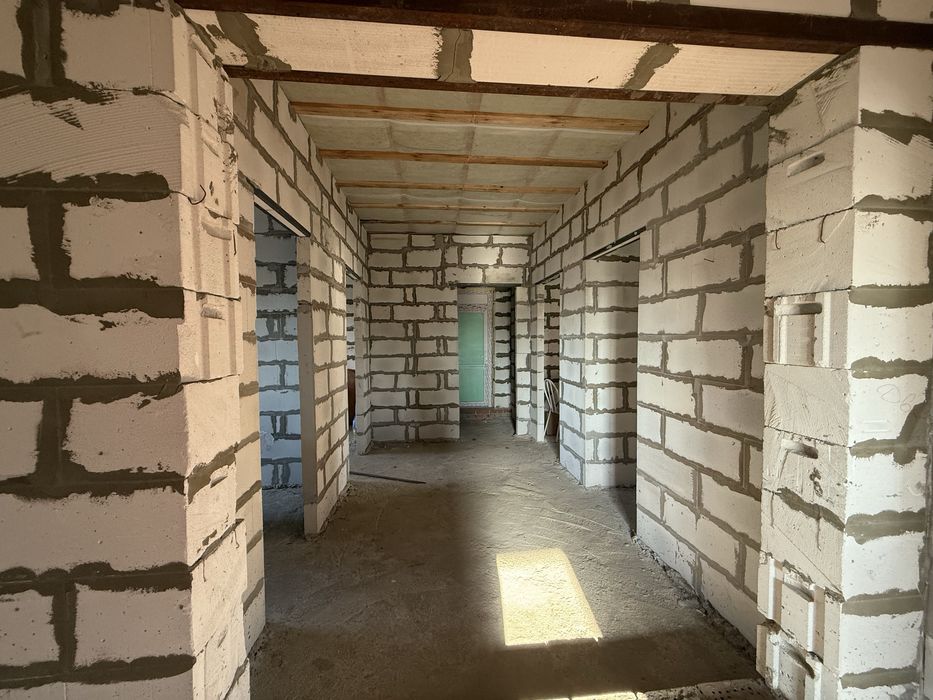 Продам дом в хорошем районе