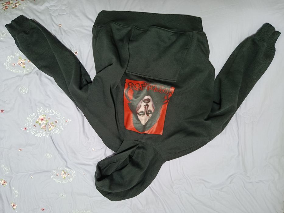 Продаётся толстовка