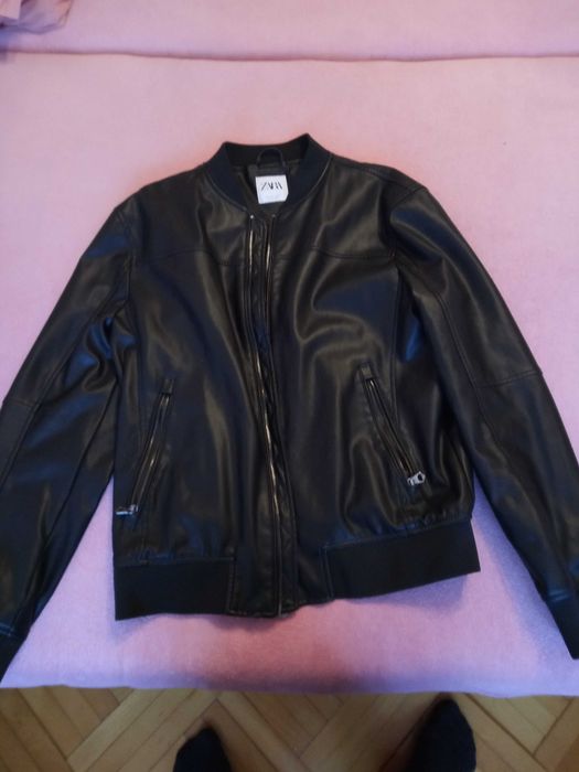 Geacă bărbați de la Zara