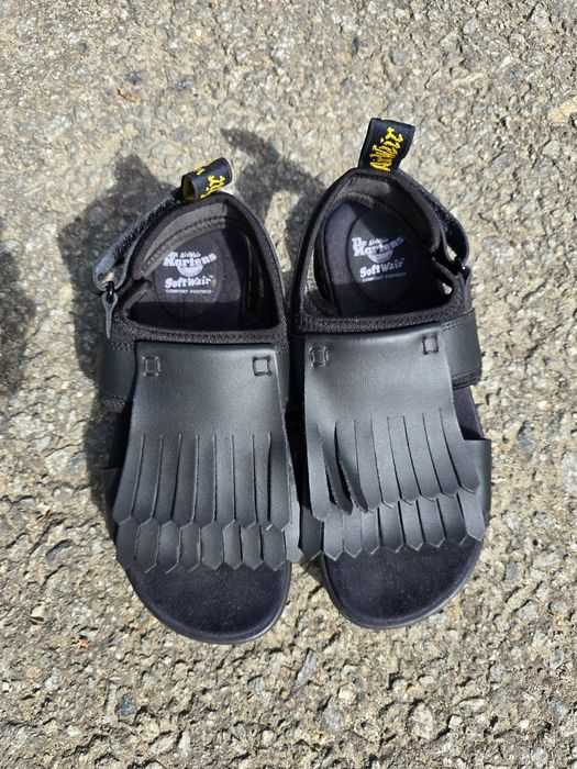 Sandale Dr Martens marimea 37