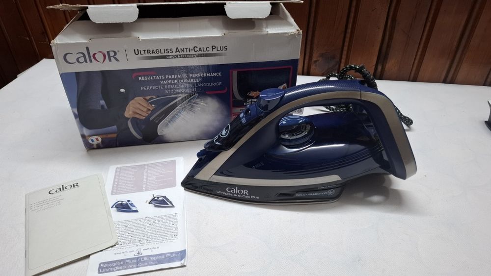 Парна ютия Calor Ultragliss Anti-Calc Plus, 2800W,пара,260г/м,auto off