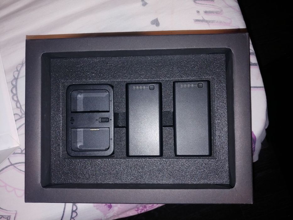 PRET FIX NOU DJI Crystalsky Ultra 7.85" + accesorii