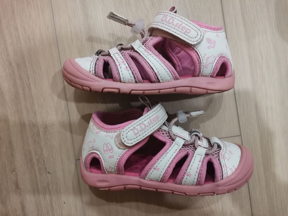 Обувки за момиче 22, 23, 24 размер