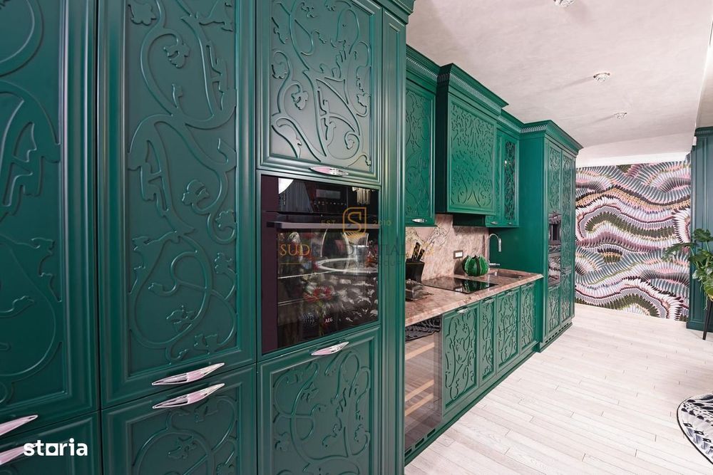 Resedinta de Lux Rococo, 4 camere, Panorama Superba catre Mare