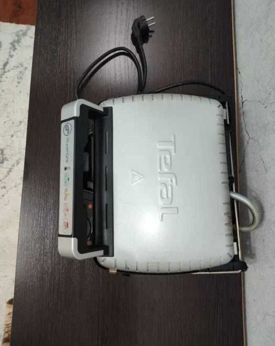Продам электрогриль Tefal