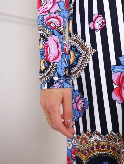 Продам женское платье