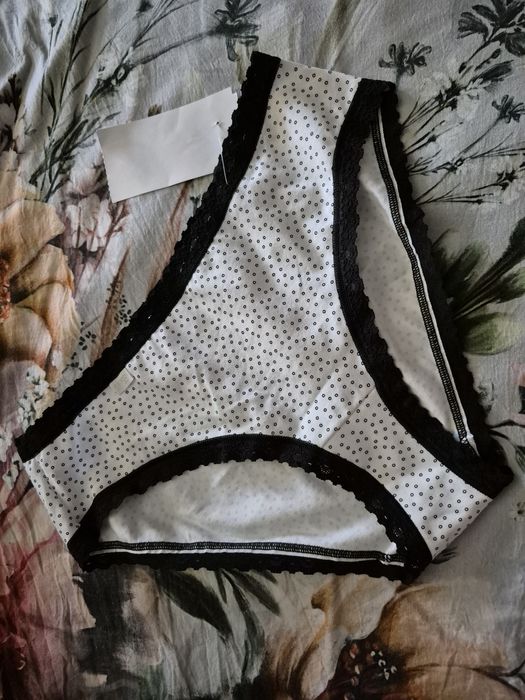 Бикини Sloggi;От Tриумф;Primark-XL;