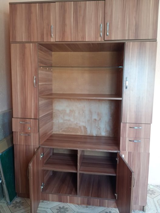 Продадим шкаф б/у