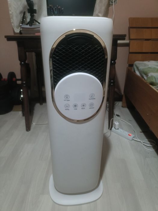 Продам Вентилятор AA2823 белый