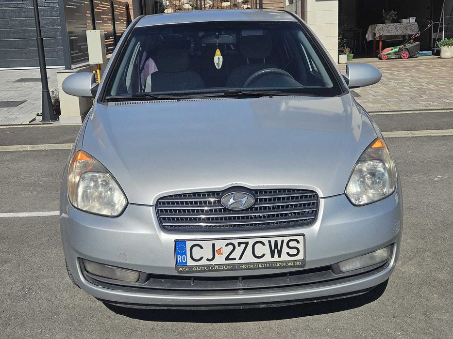 Vand Hyundai Accent 1.5 diesel.
