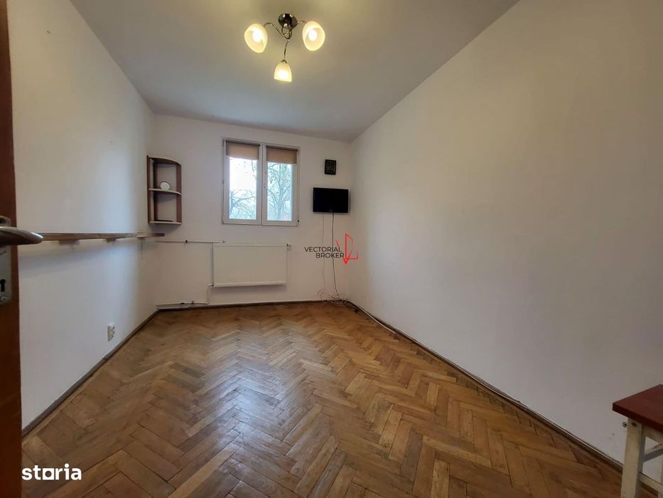 H-4 Camere  Fix Langa Metrou, Scoala Si Parc