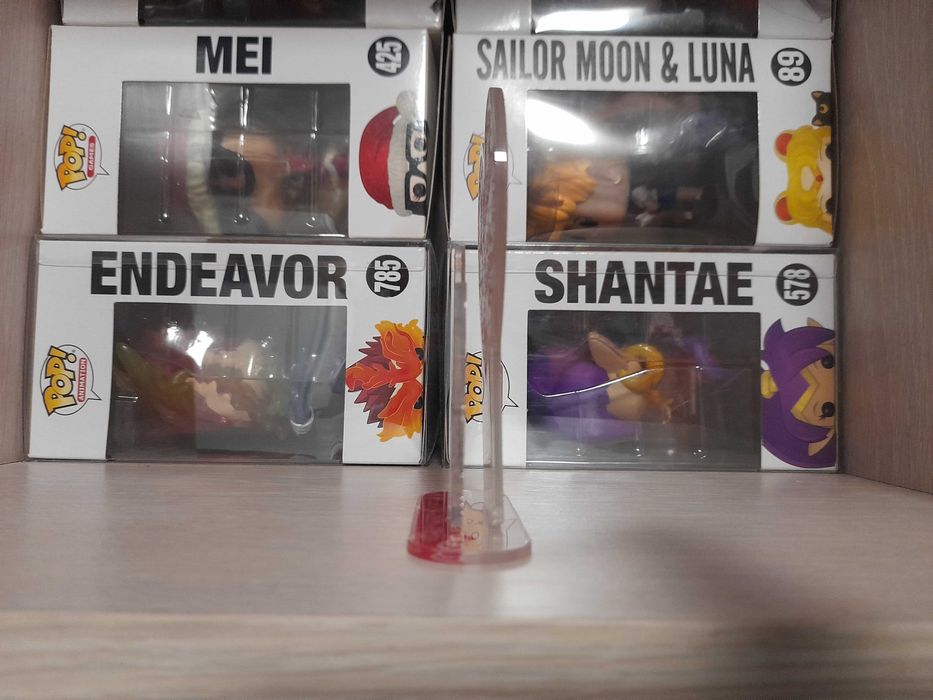 Figurina Anime Acrilica Junji Ito x Hello Kitty - Tomie