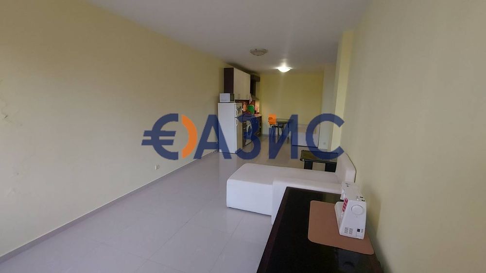 Продава се Двустаен апартамент в Поморие - 64 кв.м за 1157 €/кв.м - Снимка #3