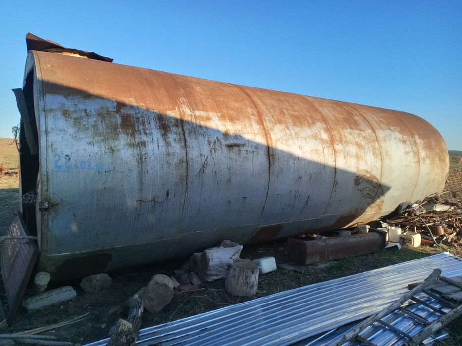 Продам бочку 55 куб