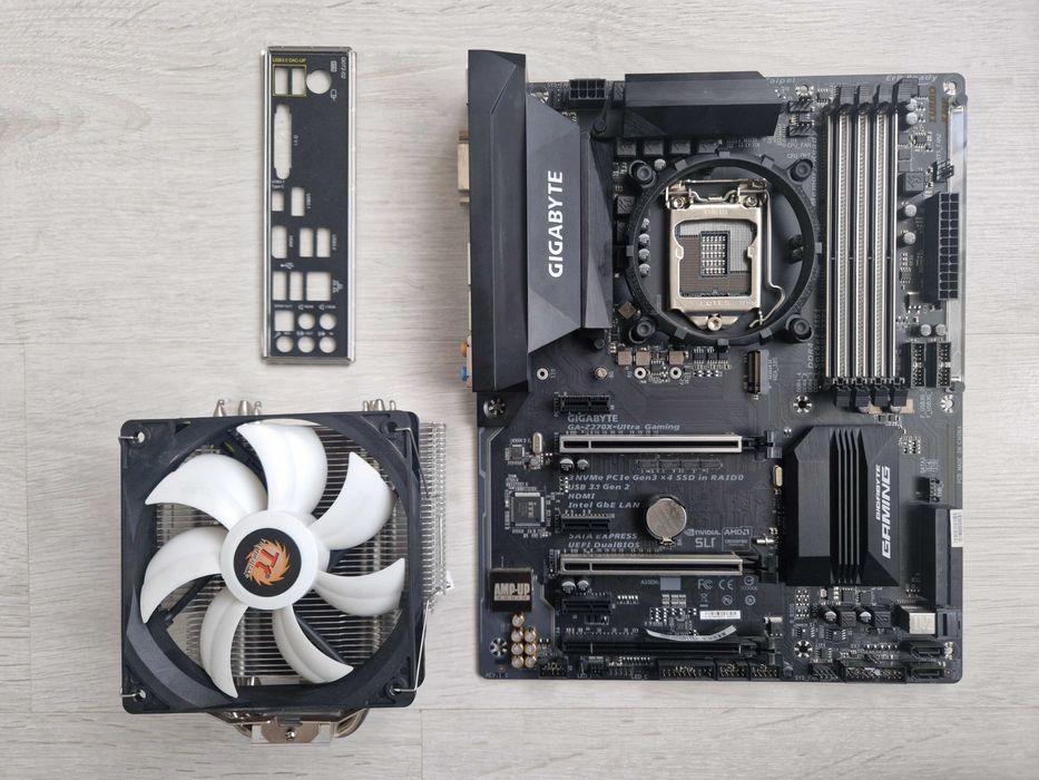 Placă de bază Gigabyte GA‑Z270X Ultra Gaming LGA1151 + Cooler Thermaltake(bonus) – stare excelentă