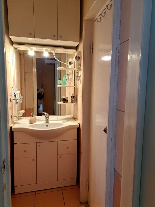 Vând apartament 3 camere Micro 19 Galați