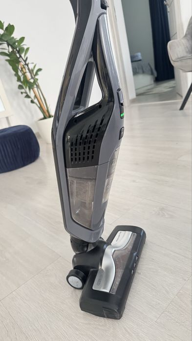 Vand aspirator vertical Rowenta Dual Force 2 in 1