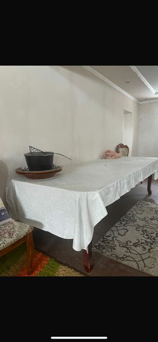 Продаётся стулья и стол