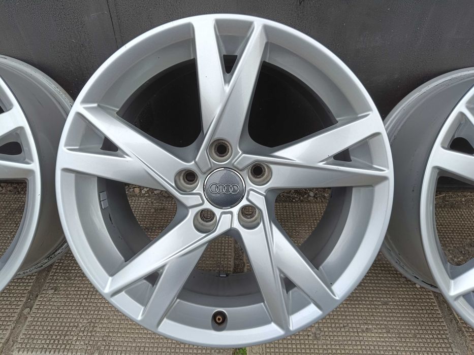 ОРИГИНАЛНИ джанти 17 ' цола 5x112 АУДИ / AUDI Volkswagen Skoda ET38 7,5J 66.6