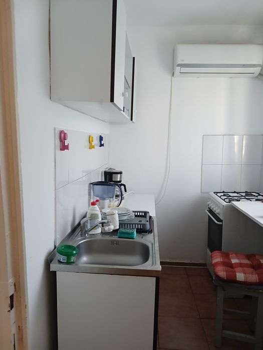 Închiriez apartament o camera