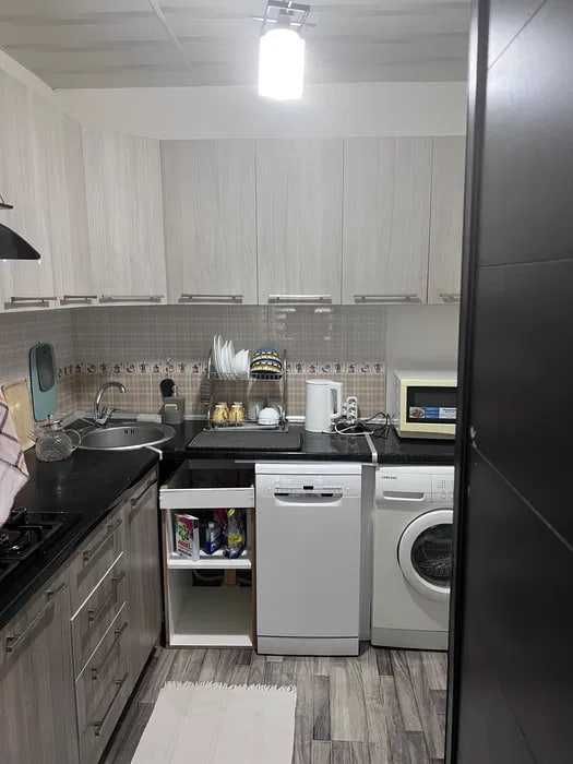 Сдаётся квартира ор-р Буз Базар 3/4/5 на Мирзо-Улугбекский