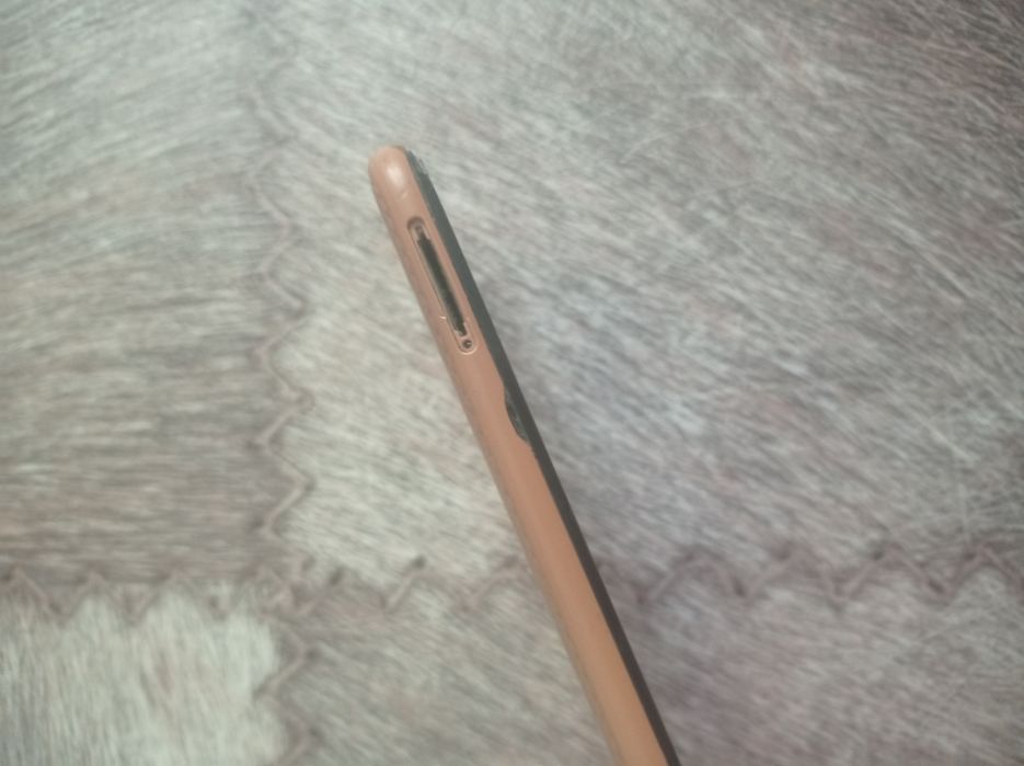 Huawei Y9 2019 срочно продаю