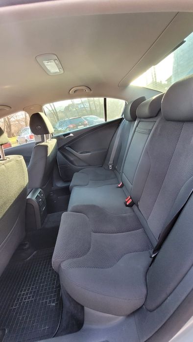 Vând Volkswagen Passat b6 2009