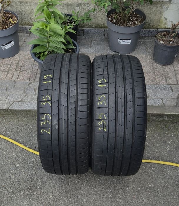 Anvelope 235/35/19 Vara Pirelli PZero DOT 2021