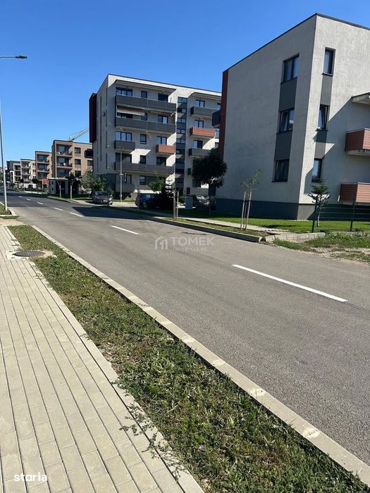 Teren str.Nicolae Labis Tractorul