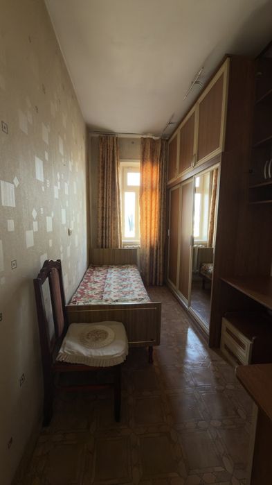 Аренда Паркентский рынок 3/5/9 Средний ремонт 73м2