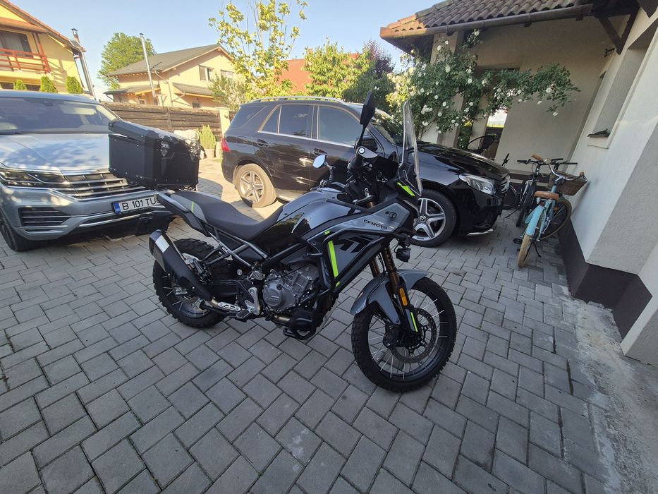 Vând Cf Moto 450 MT
