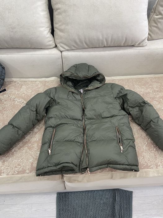 Продам куртку демисезонную