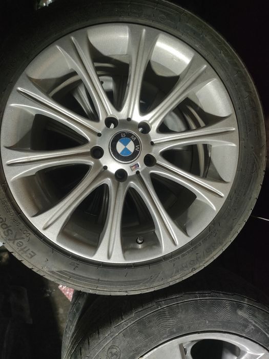 Продам диски с резиной на БМВ Е 39