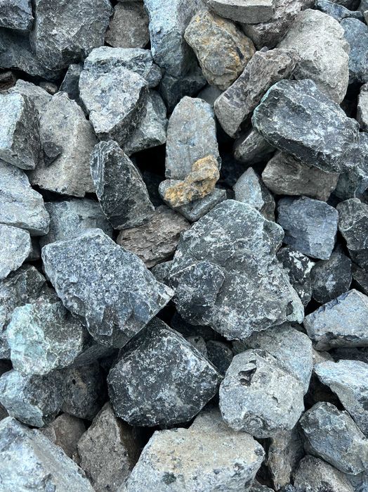 Piatră gard / piatră decorativă / piatră gabion / piatră vulcanică