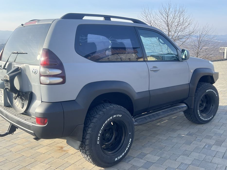 Land Cruiser Autoutilitara