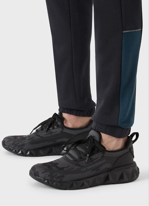 Костюм Armani EA7