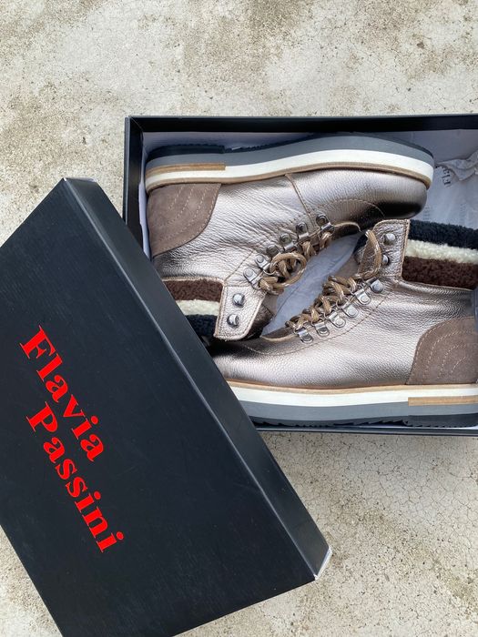 Ghete Flavia Passini mărimea 40