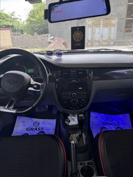 Продаю автомобиль