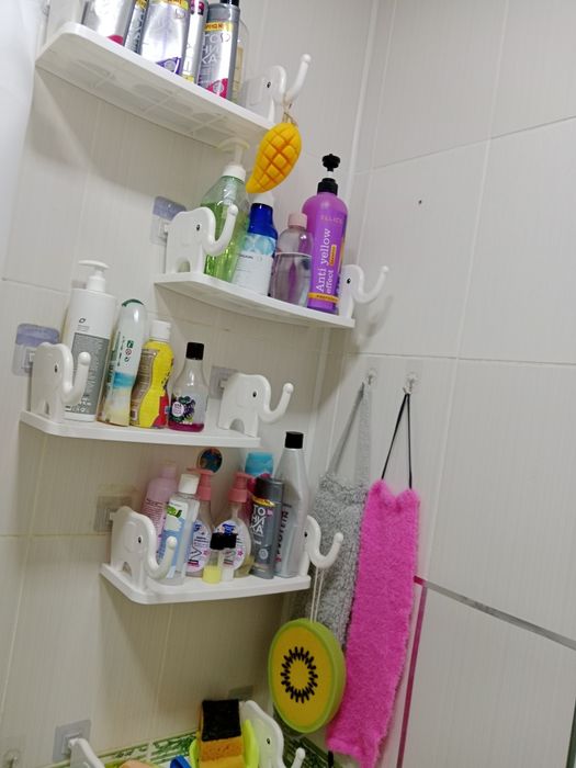 Полки для ванной.